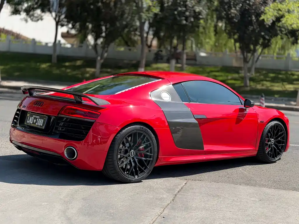 Audi R8 — миниатюра 7