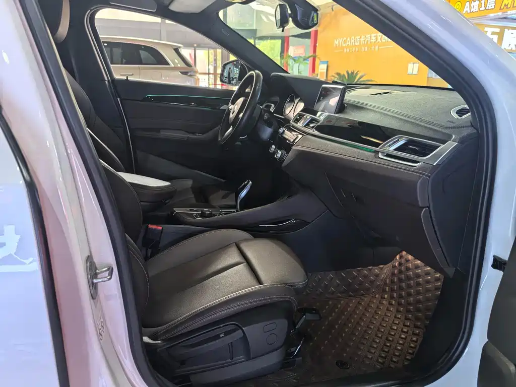 BMW X2 — миниатюра 15