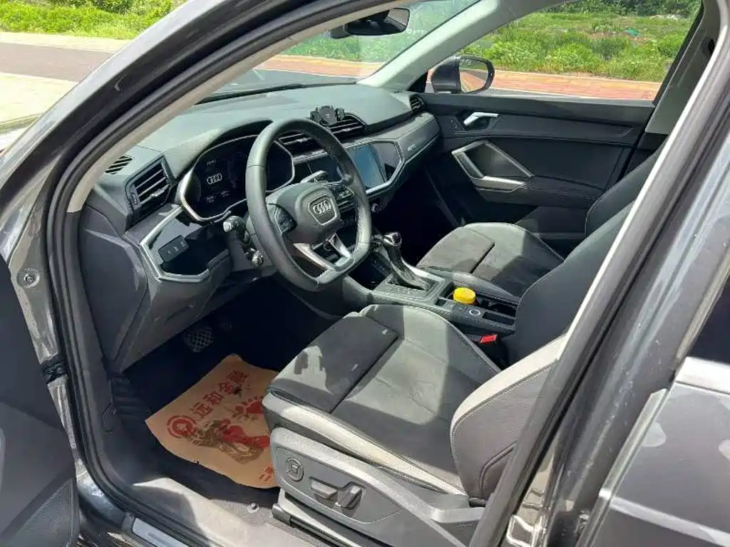 Audi Q3 — миниатюра 5
