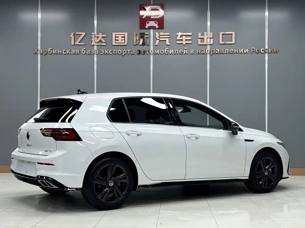 Volkswagen Golf — миниатюра 13