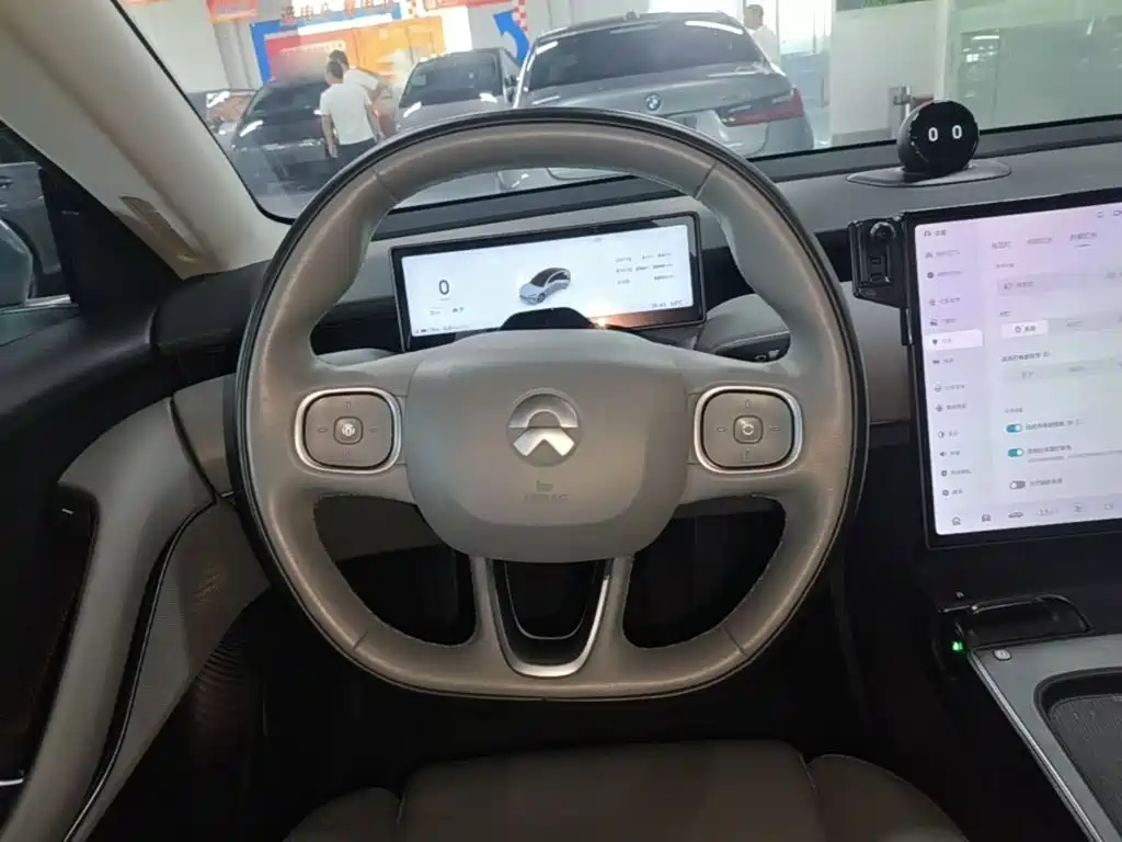 NIO ET5 — миниатюра 11
