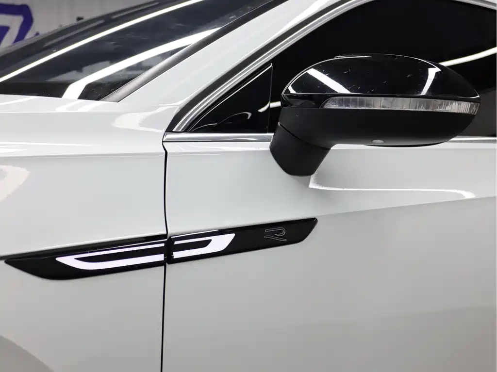Volkswagen CC — миниатюра 23