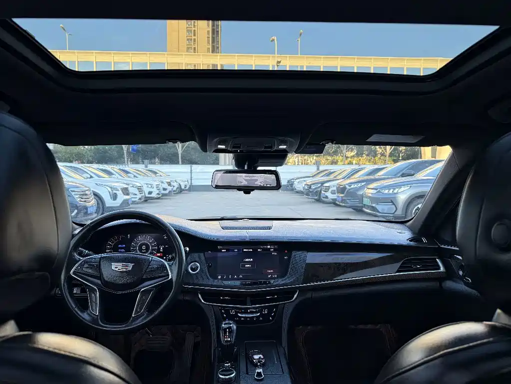 Cadillac CT6 — миниатюра 7