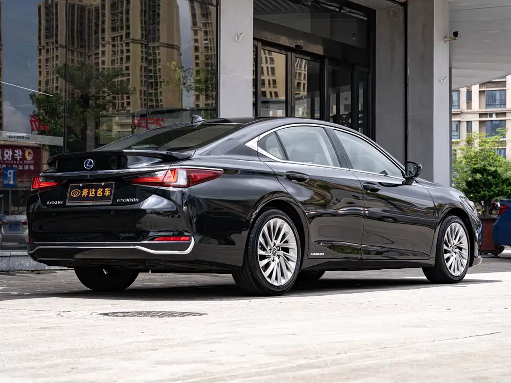 Lexus ES 2020 300h Executive