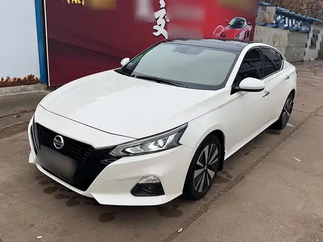 NISSAN TEANA