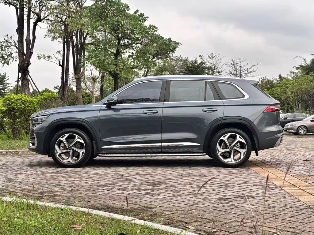 Geely Xingyue L — миниатюра 10