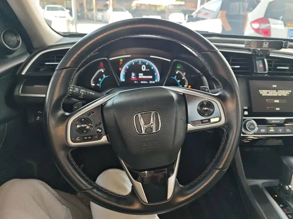 Honda Civic — миниатюра 11