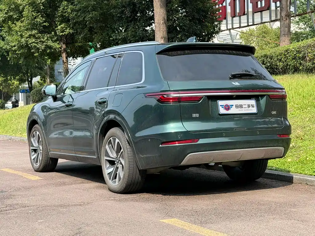 Li Auto ONE 2021 6 мест