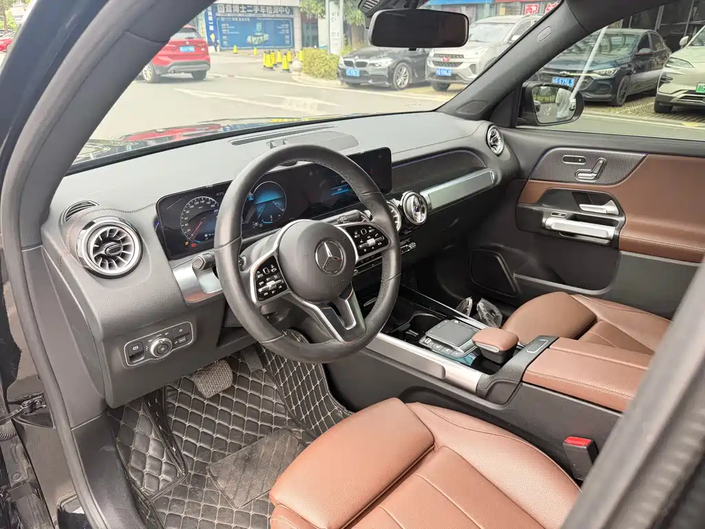 Mercedes-Benz GLB — миниатюра 5