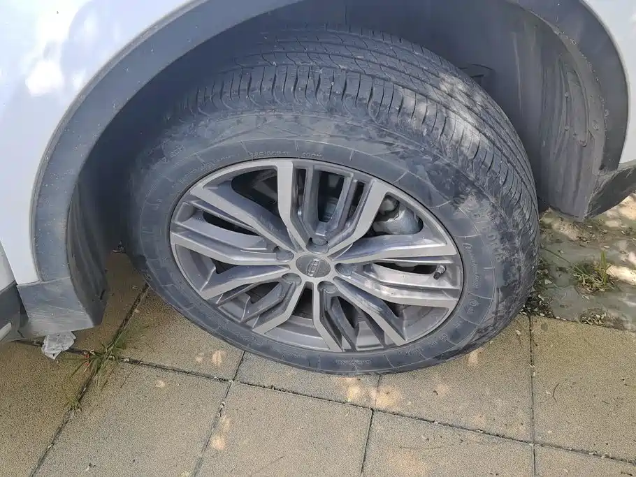 Geely Boyue — миниатюра 6