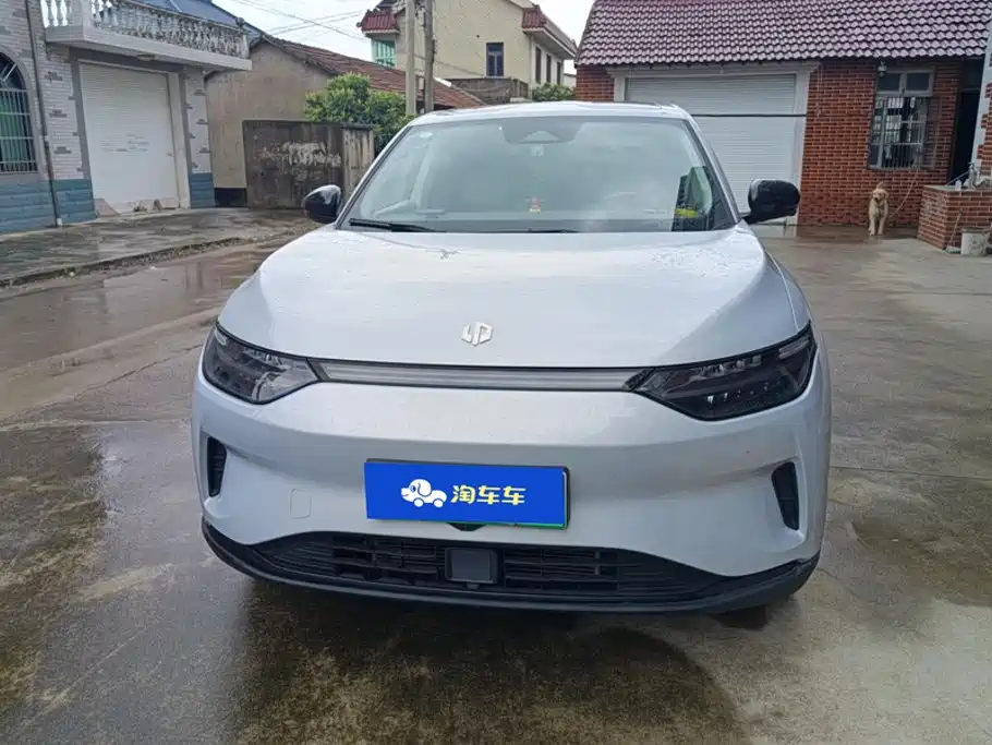 Leapmotor Leapmotor C11 — миниатюра 2