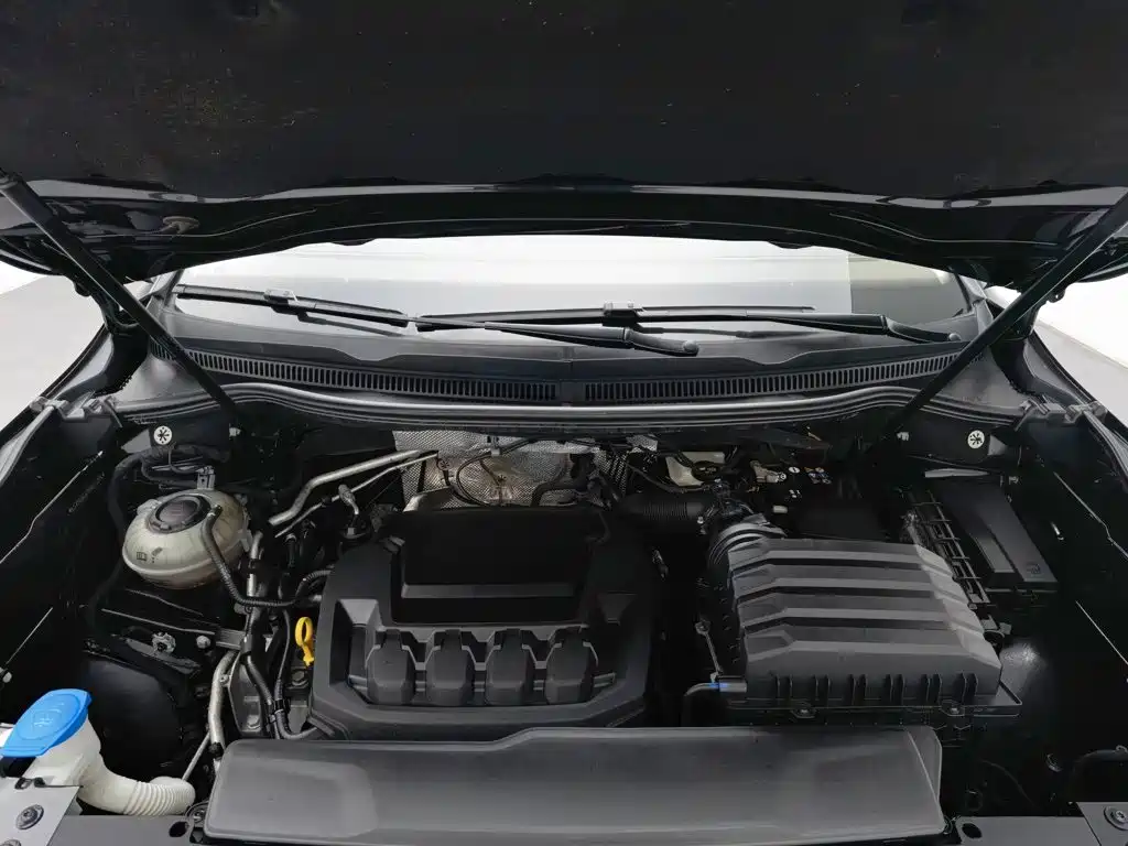 Volkswagen Viloran — миниатюра 6