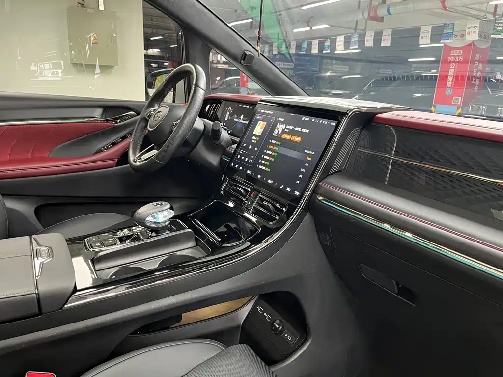 GAC Motor Trumpchi M8 — миниатюра 17