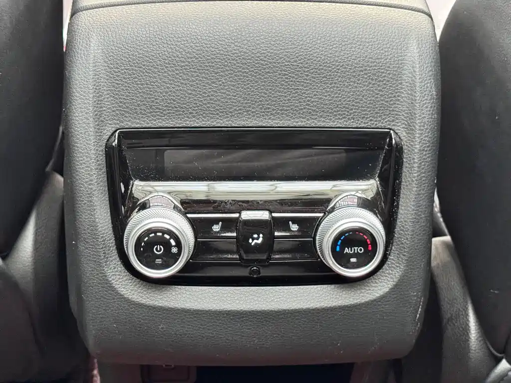 Ford Equator — миниатюра 12