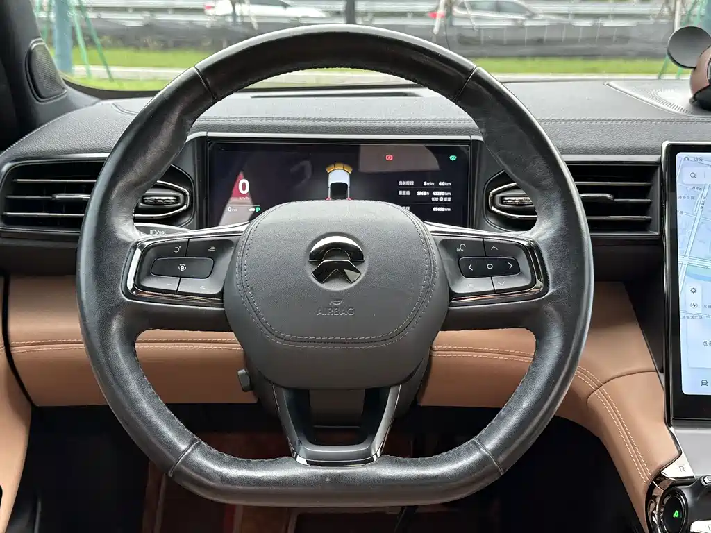 NIO ES6 — миниатюра 14