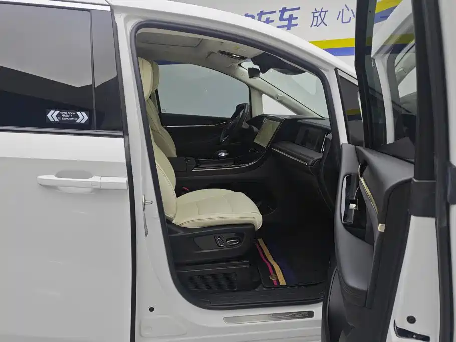 GAC Motor Trumpchi E9 — миниатюра 8