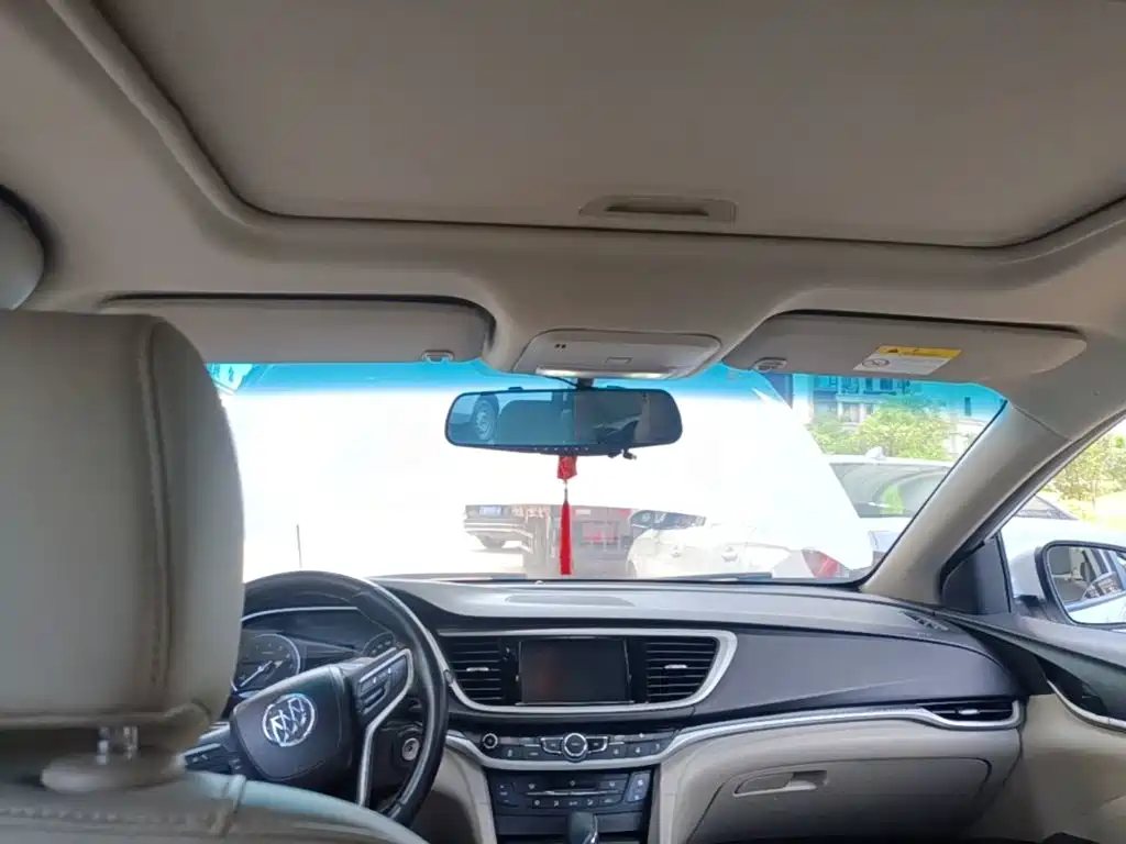 Buick Excelle — миниатюра 18