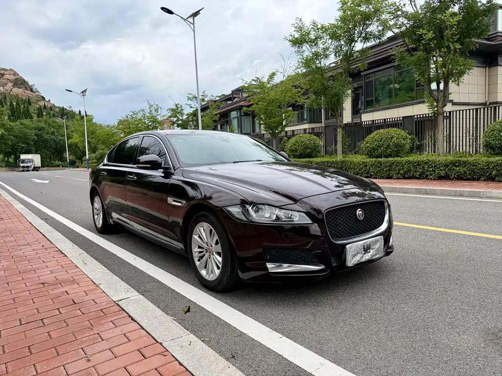 Jaguar XFL 2017 XFL 2.0T 240PS Luxury