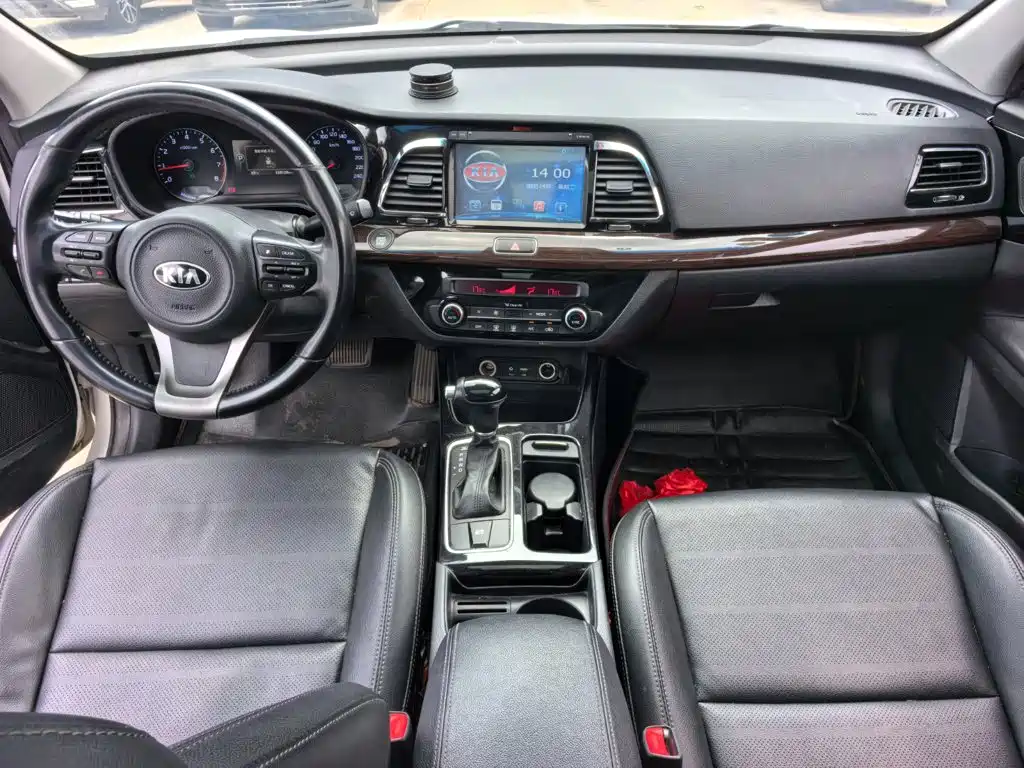 Kia K4 2014 1.8L AT DLX