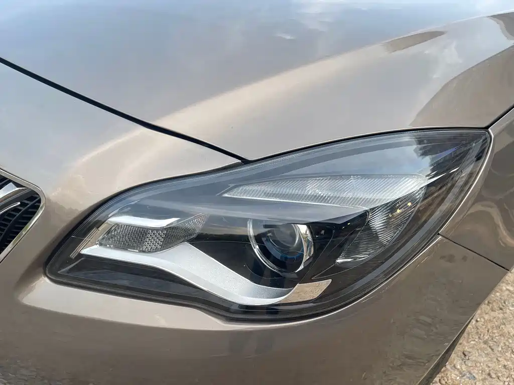 Buick Regal — миниатюра 14