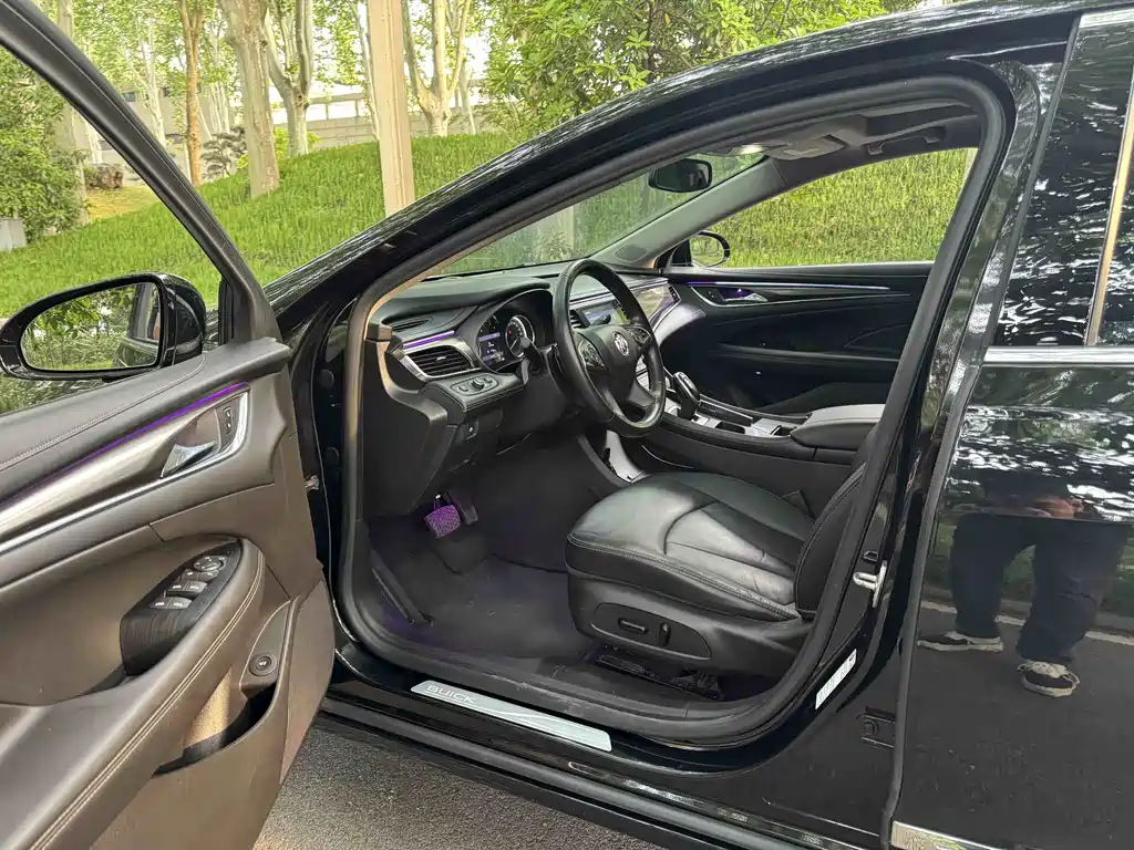 Buick LaCrosse 2022 652T Luxury