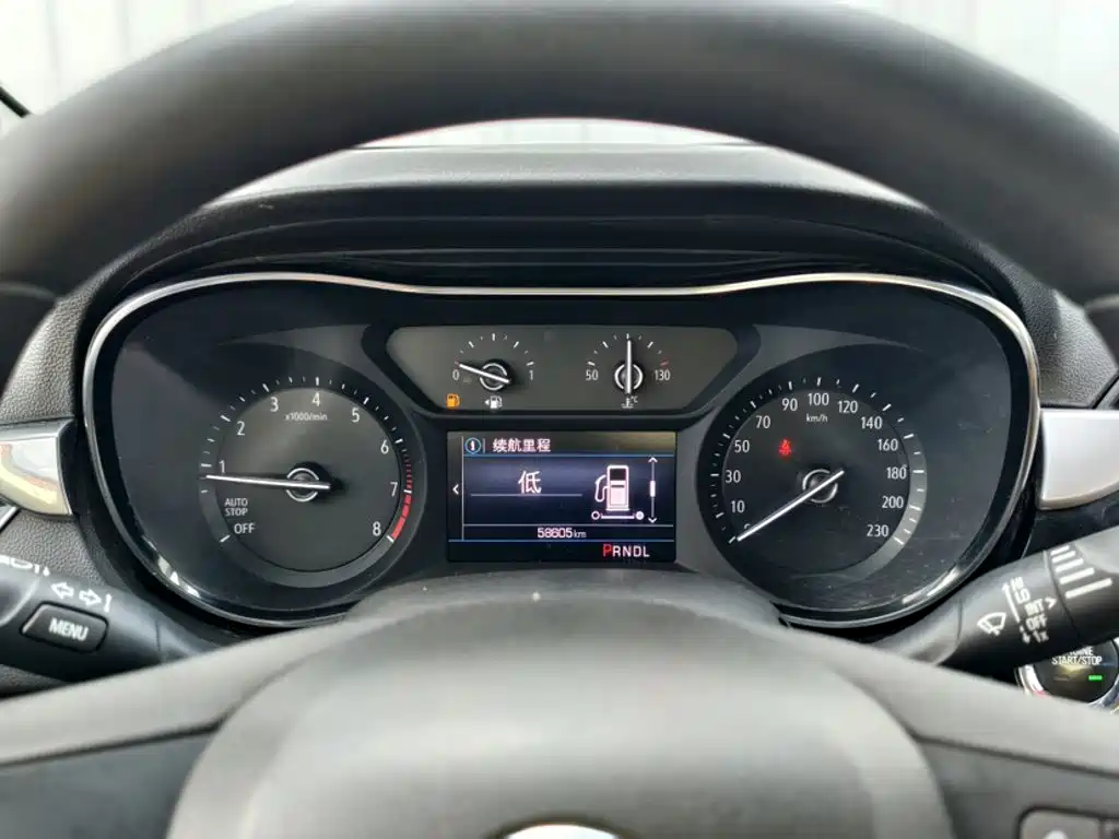 Buick Excelle — миниатюра 4