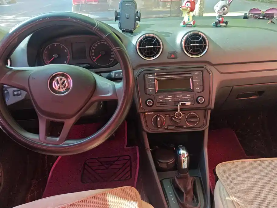 Volkswagen Jetta — миниатюра 12