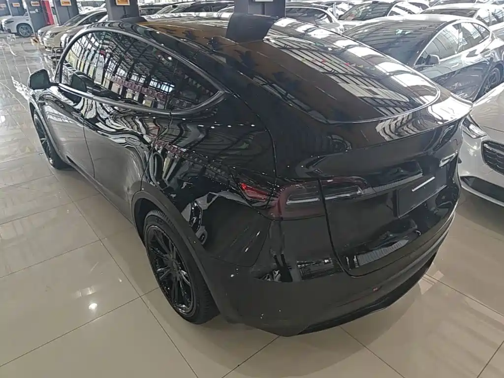 Tesla Model Y 2021 3D7