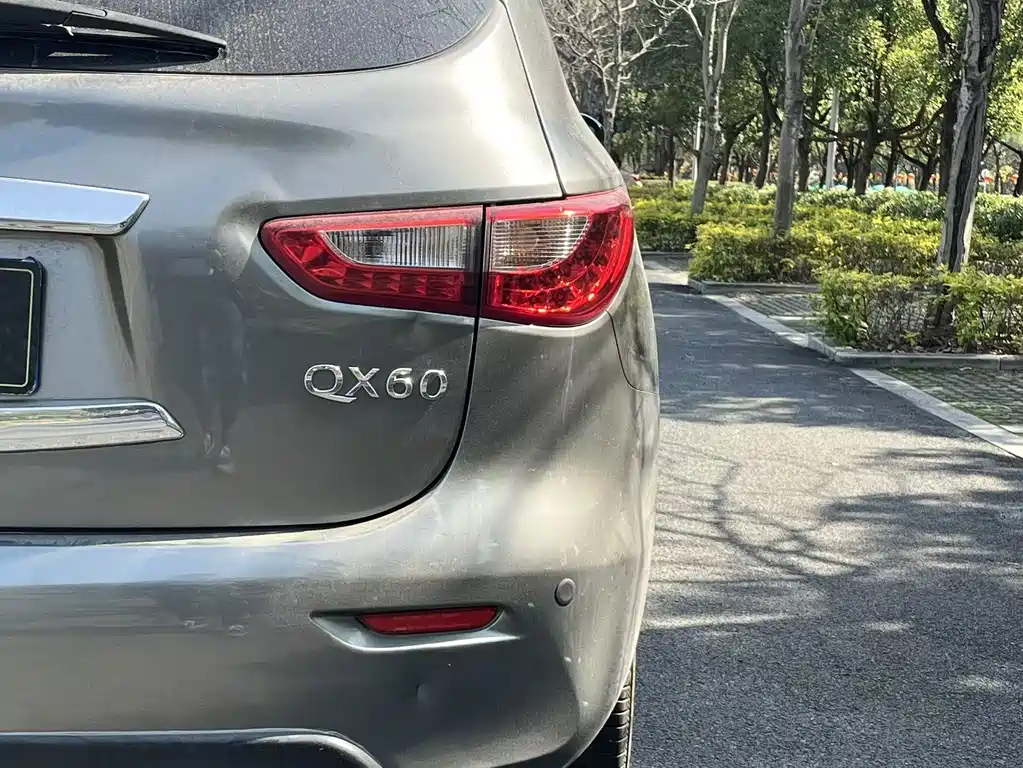 INFINITI QX60