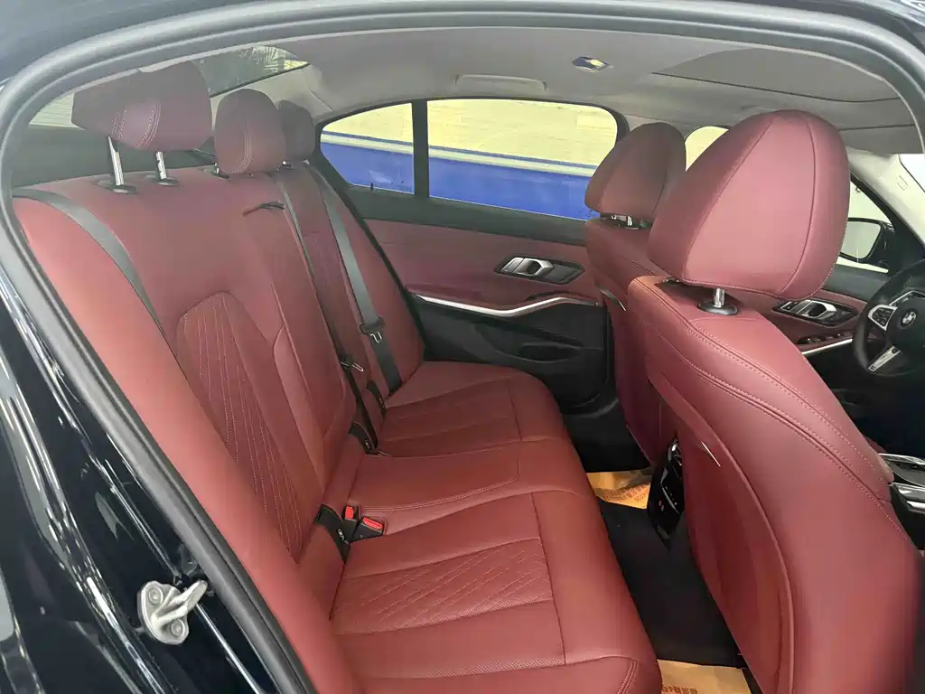 BMW 3 Series — миниатюра 18
