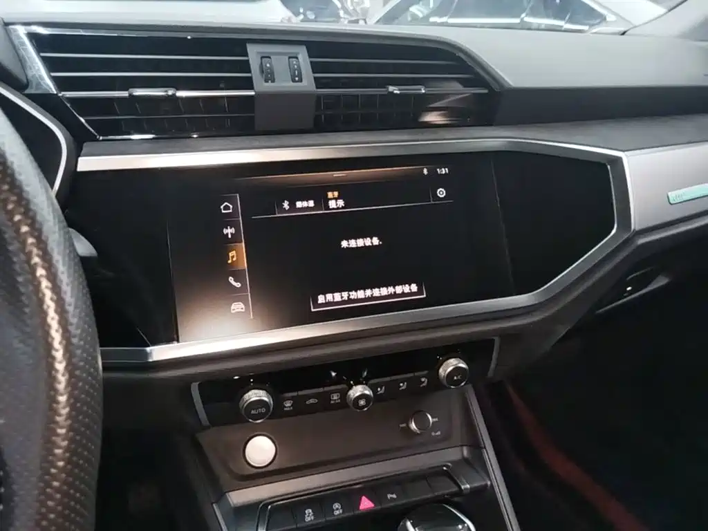 Audi Q3 Sportback — миниатюра 9
