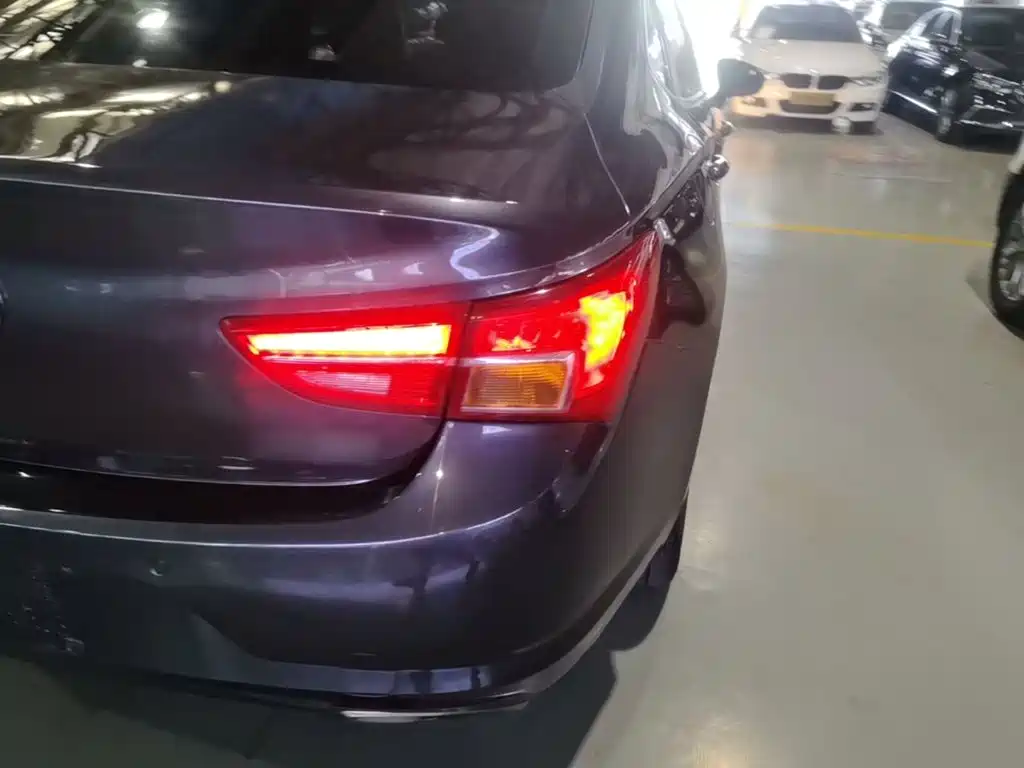 Buick Verano — миниатюра 8