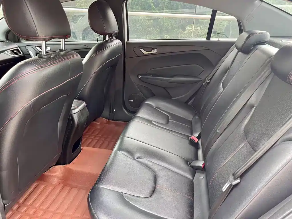Chery Arrizo 5 — миниатюра 8