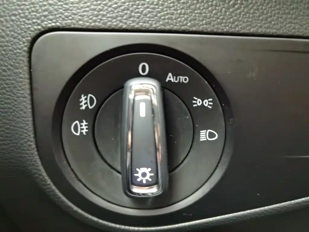 Volkswagen Tiguan L — миниатюра 21
