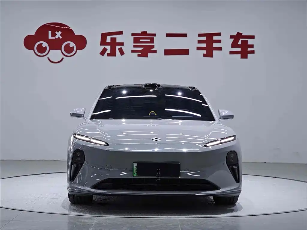 NIO NIO ET5