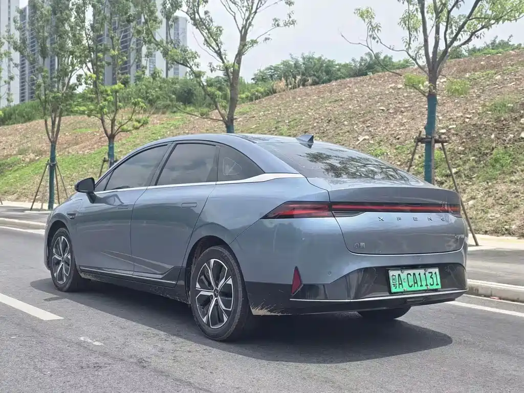 XPeng P5 — миниатюра 6
