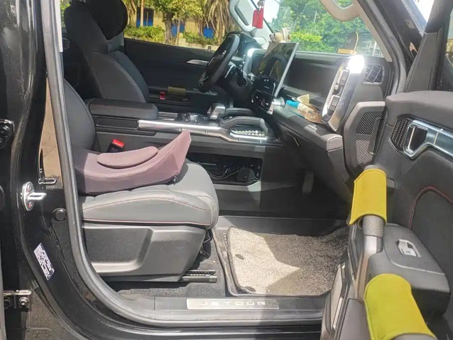 JETOUR Traveller 2023 2.0T
