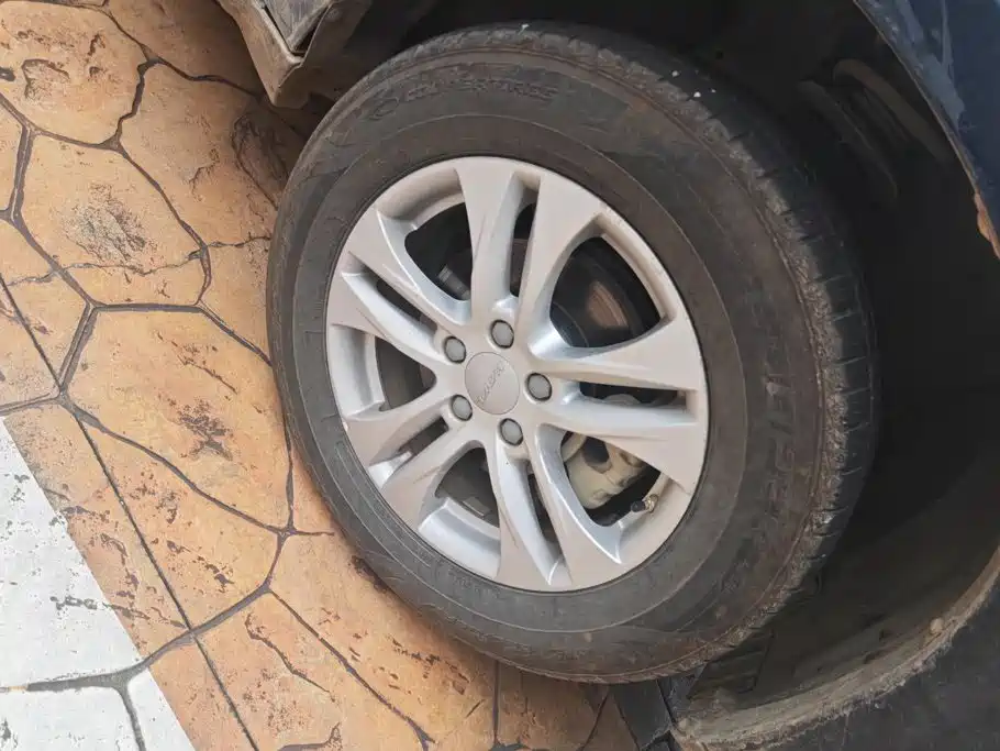 Haval M6 — миниатюра 6