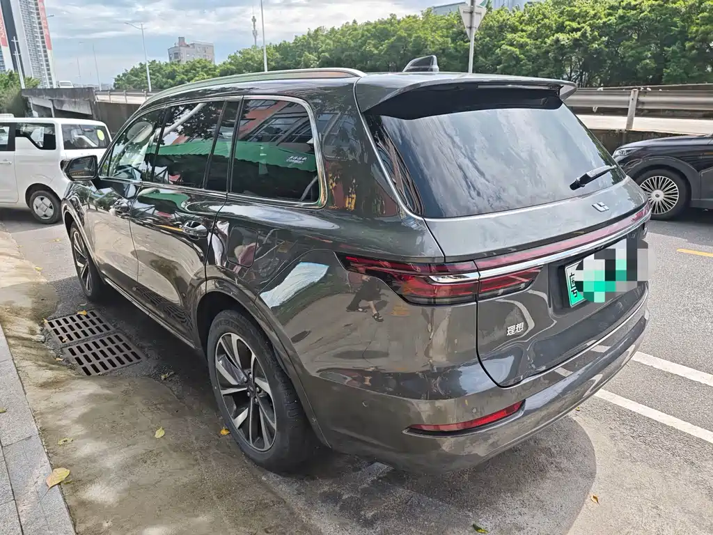 Li Auto Li ONE — миниатюра 4