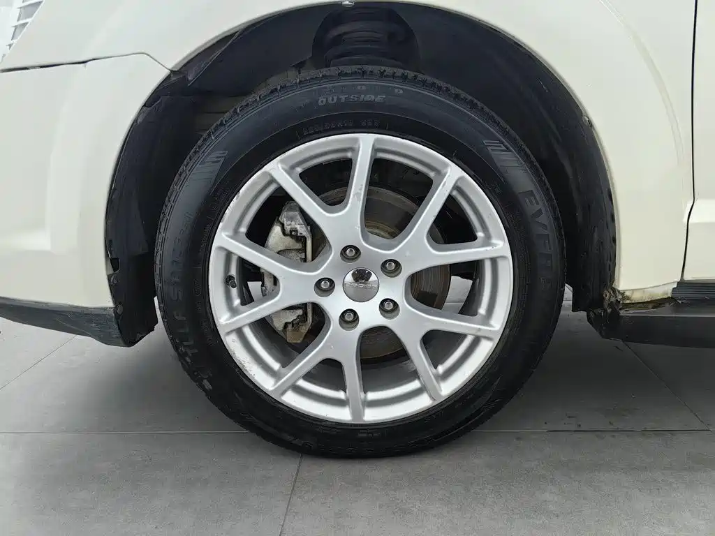 Dodge Journey — миниатюра 17