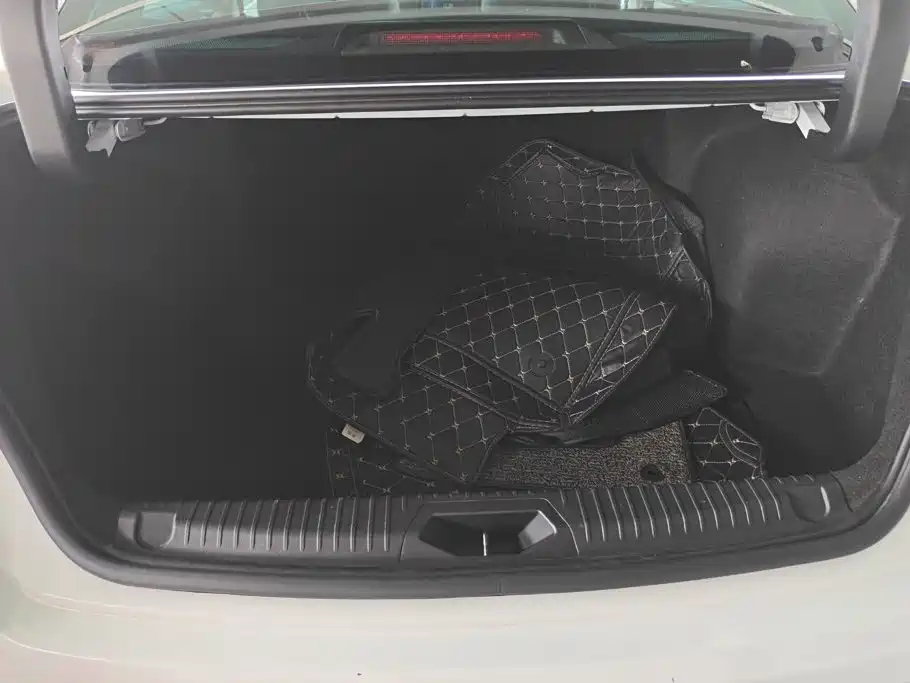 Chery Arrizo 5 PLUS — миниатюра 4