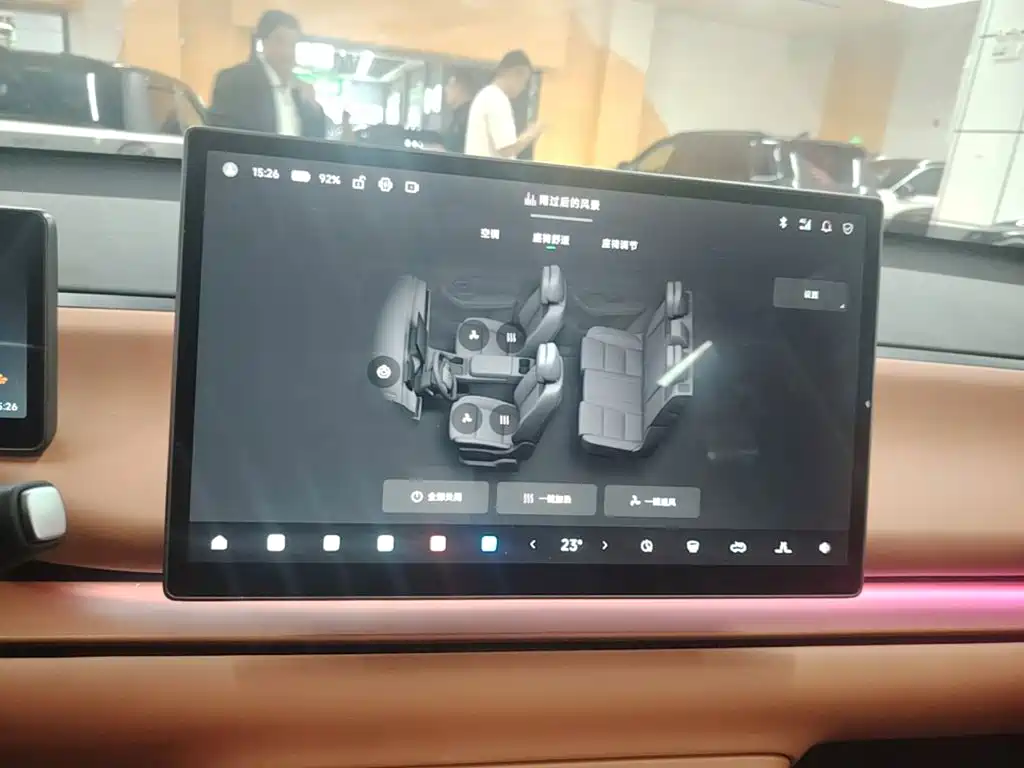 Leapmotor Leapmotor C10 — миниатюра 13