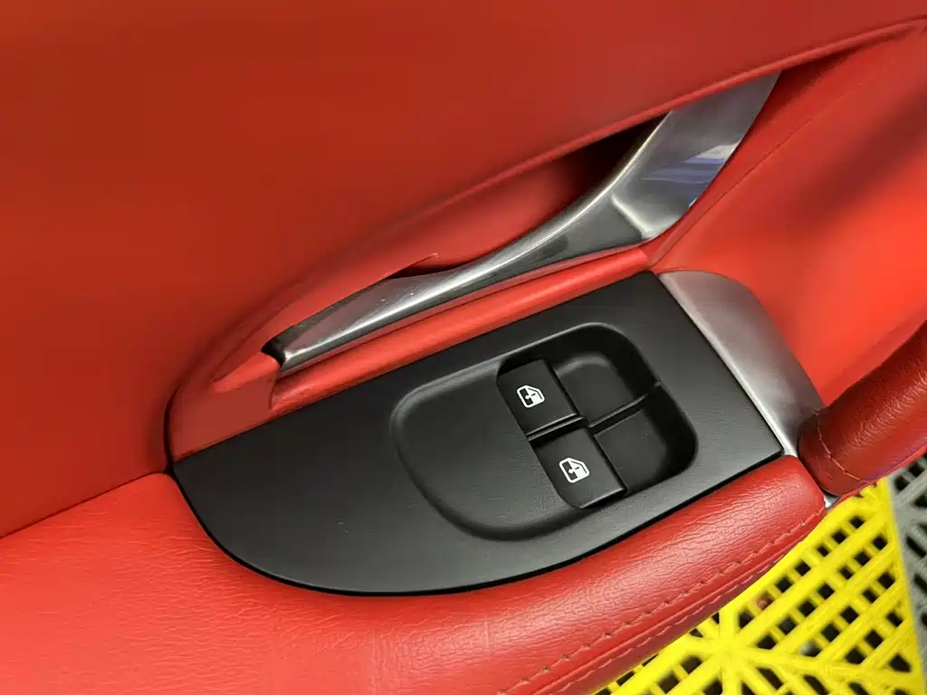 Maserati GranTurismo — миниатюра 9