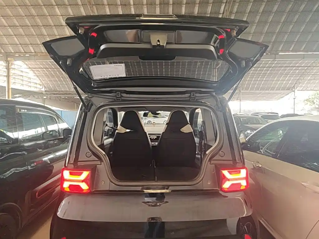 Wuling MINIEV — миниатюра 22
