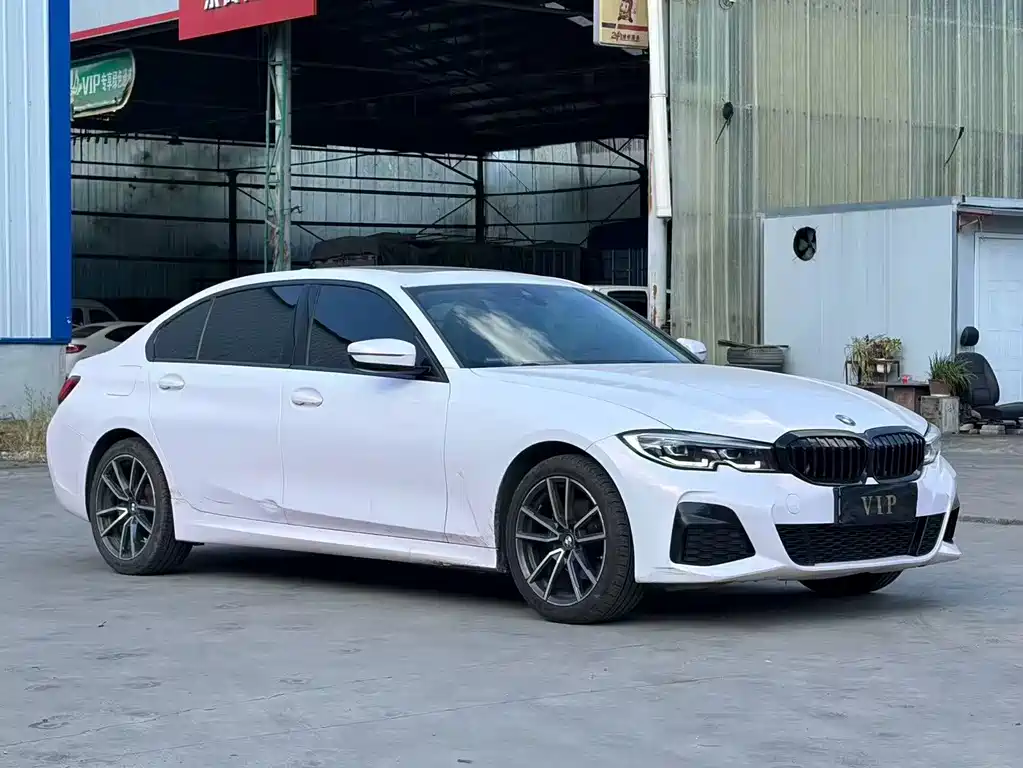 BMW 3 Series — миниатюра 3