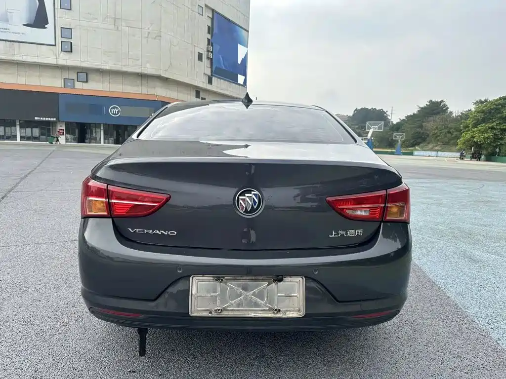 Buick Verano — миниатюра 8
