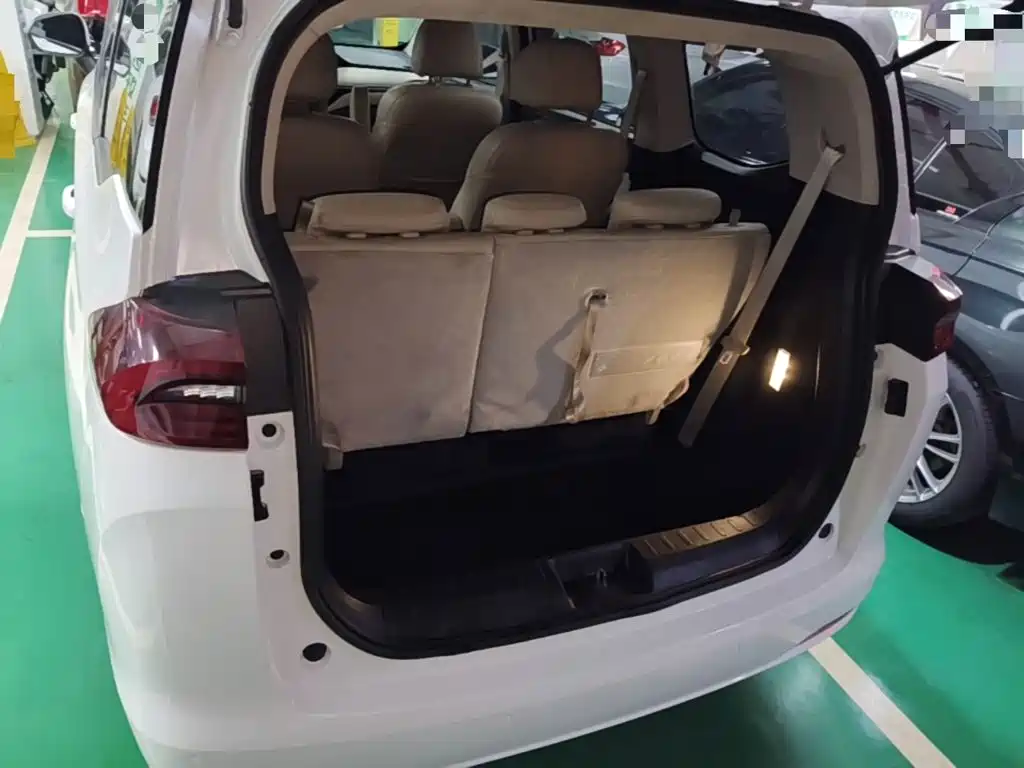 GAC Motor Trumpchi M6 — миниатюра 19
