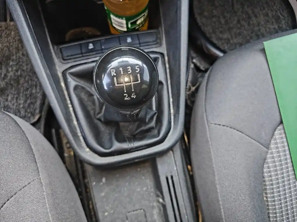 Volkswagen Santana — миниатюра 14
