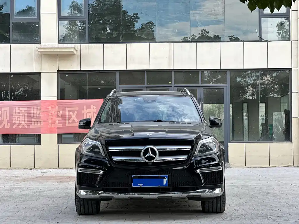 Mercedes-Benz GL-Class — миниатюра 2