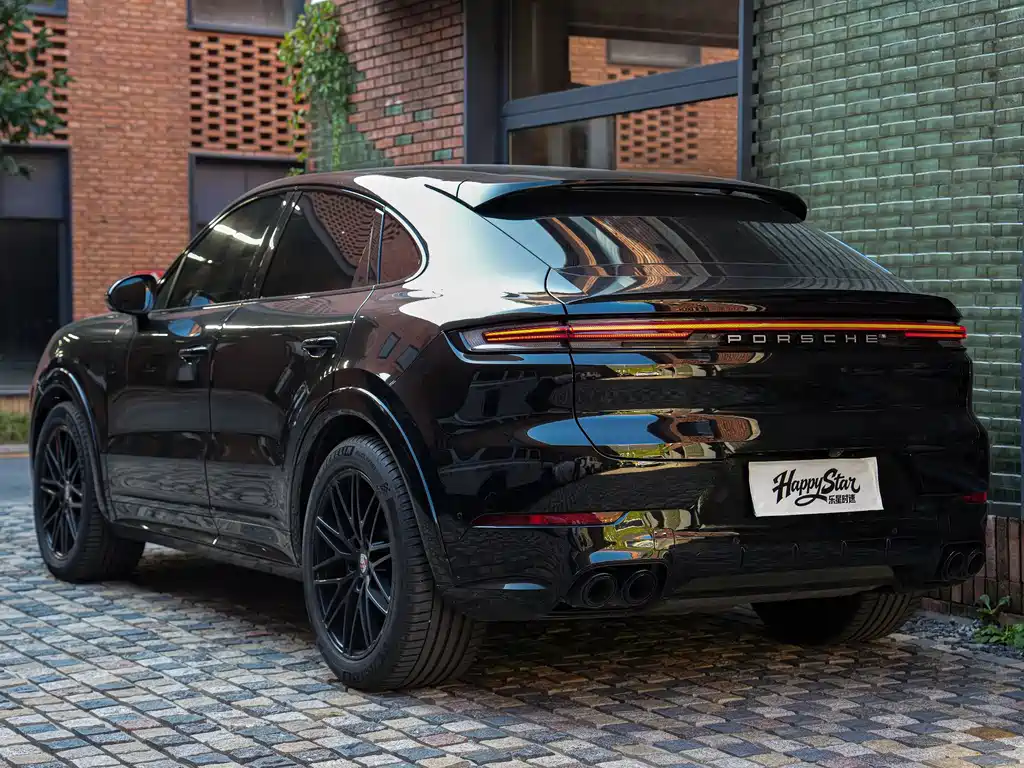 Porsche Cayenne — миниатюра 4